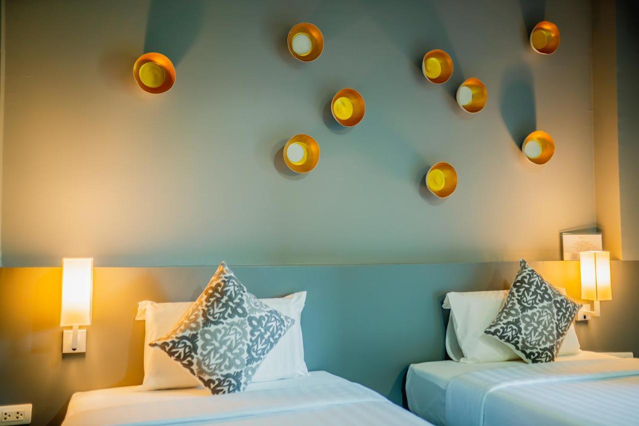 The Rubber Hotel Phuket Таланг Екстериор снимка